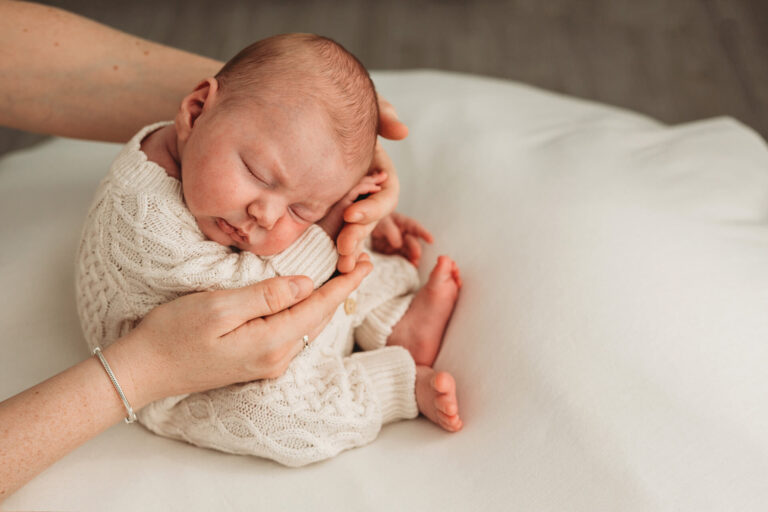 Sesión fotos bebé recién nacido en estudio en Madrid Newborn baby photo session in studio in Madrid