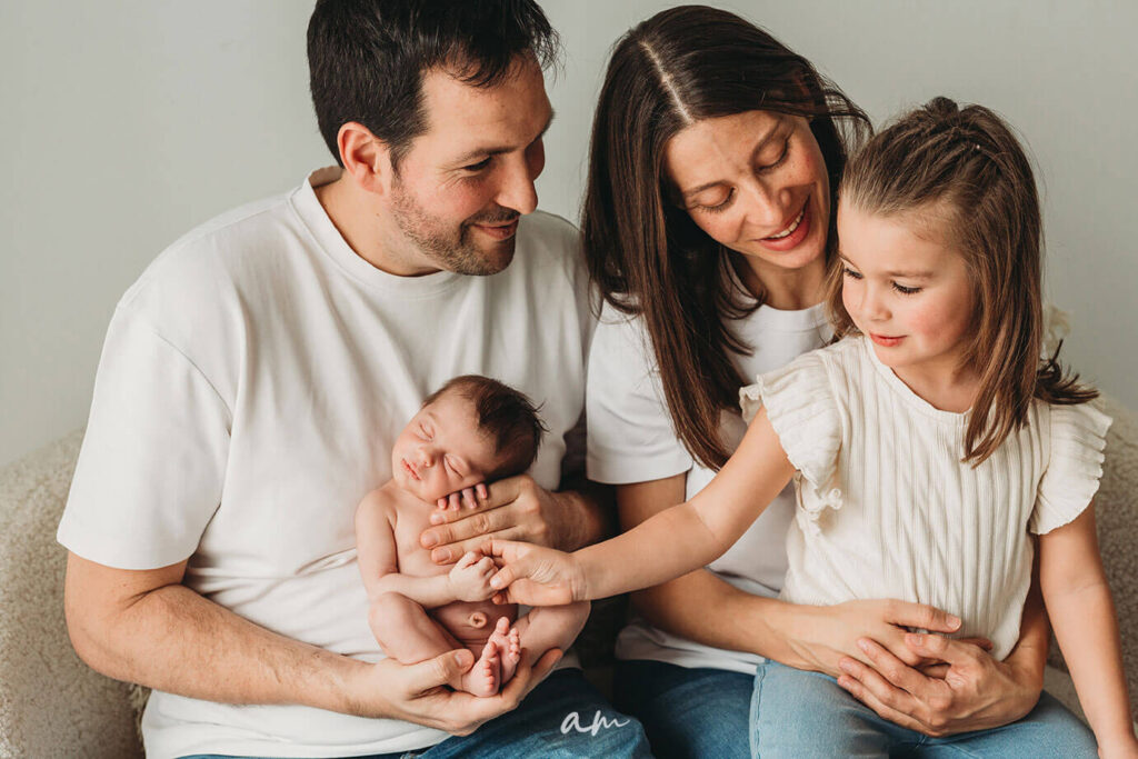 Sesión fotos bebé recién nacido en estudio en Madrid Newborn baby photo session in studio in Madrid Precio sesion newborn madrid