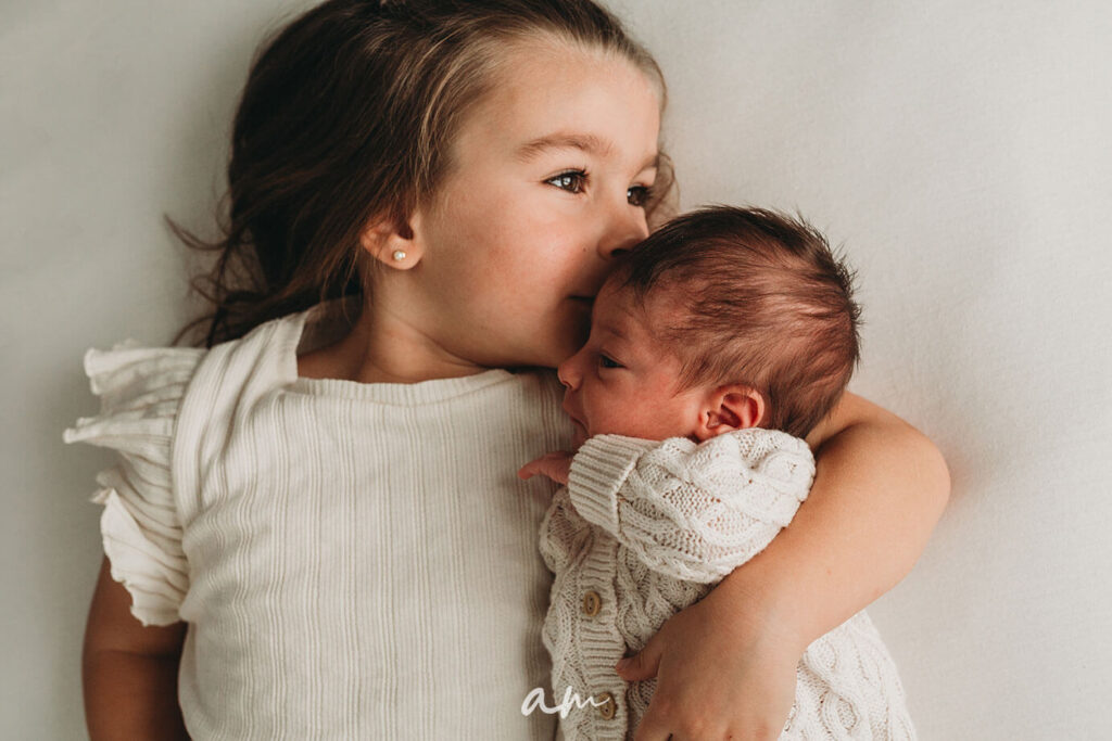 Sesión fotos bebé recién nacido en estudio en Madrid Newborn baby photo session in studio in Madrid Precio sesion newborn madrid